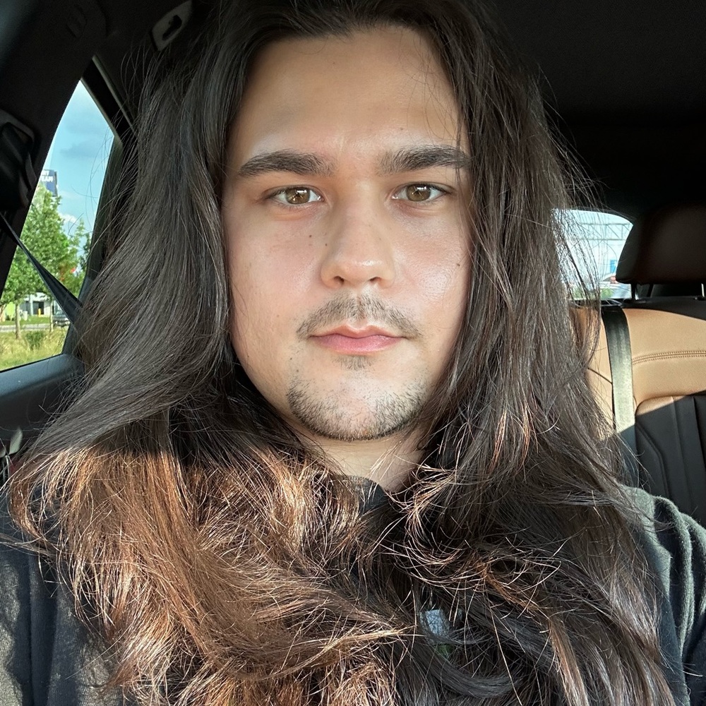 Meet your Posher, Chris